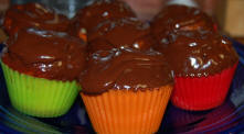 cupcakes with ganache frosting