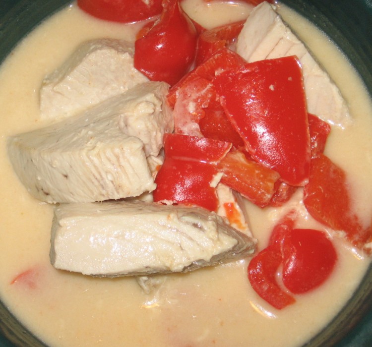 tom kha tuna 2010