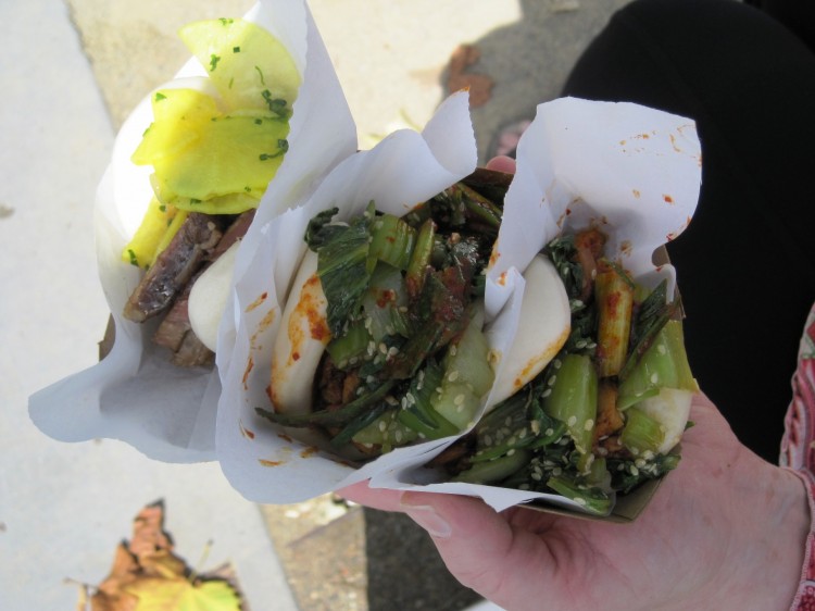Bao from Chairman Bao food truck at 2010 Eat Real Festival in Oakland - pork belly on the left!
